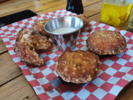 Vaguito's Burger Wings inside