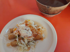 Doña Noli Pozol Y Tacos food