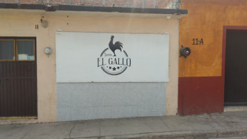 Tacos El Gallo inside