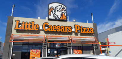 Little Caesar's Pizza Suc. Valle Del Sol outside