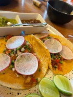 Güicho Y Mina Cocina Mexicana food