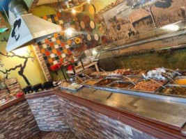 El Molino Buffet food