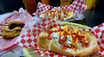 Mi LÍder Hot Dogs food
