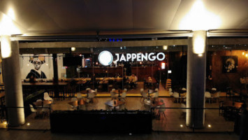 Jappengo Sushi inside
