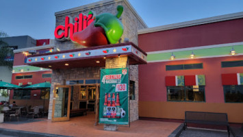 Chili’s outside