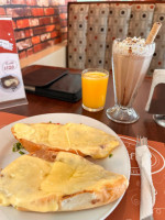 Cafe Iffel food