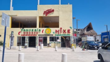 Mixe Taqueria Oaxaca outside