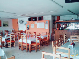 Las Cortinas food