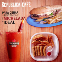Republika Café food