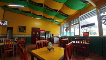 Villa Taco inside