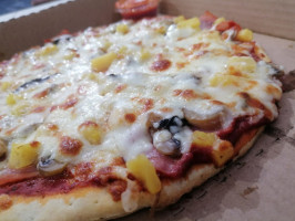 Cheddar's Pizza food