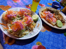 Cenaduría Doña Chayo food