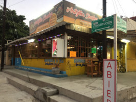 Antojitos Sinaloa outside