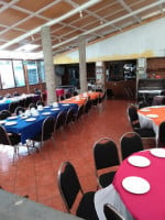 Restaurante Bar El Campo Feliz inside