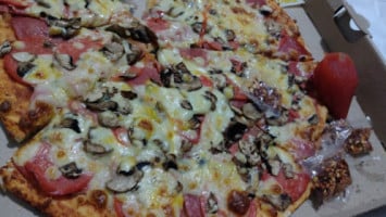 Pizzas Lopez El Vergel food