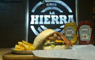 Restaurante La Hierra food