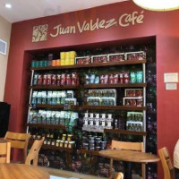 Juan Valdez Cafe La Mansión inside