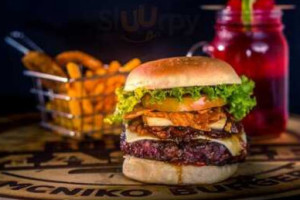 Niko Burger Wings (quimbaya) food