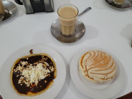 Gran Cafe La Parroquia food