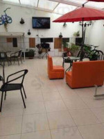 La Cicleria Cafe Taller inside