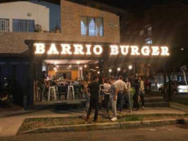 Barrio Burger (Laureles) outside