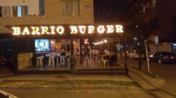 Barrio Burger (Laureles) outside