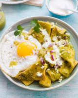 Chilaquiles; La Chilaquila Sucursal Tonalá food