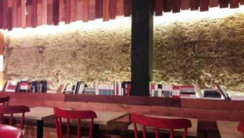 Amrita Café Libro inside