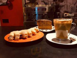 Baraka Café Y Comidas food