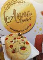 Anna Croissant food