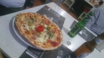 Pizzeria Santoro food