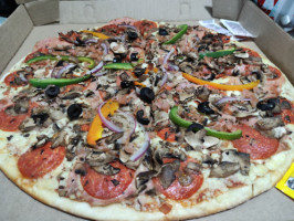 La Pizza De Don Cangrejo food