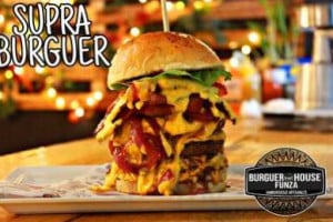 Burger House Funza food