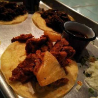 Maya Tacos Bowls food