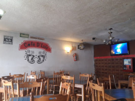 Café D' Luis inside