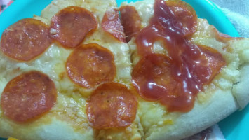 Panchos Pizza food