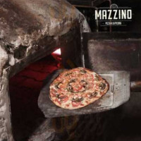 Mazzino Pizza La Piedra outside