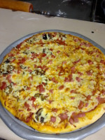 Bto's Pizza food