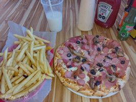 Arizona ́s Pizza food