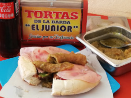 Tortas De La Barda El Junior food