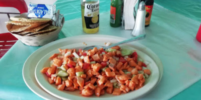 Mariscos El Mochis food