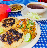 AutÉnticos Sopes Y Birria Guasave food