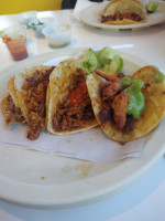 Tacos El Campeon food