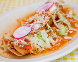 Antojitos Mexicanos Lulu food