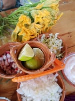 Delicias Mexicanas food