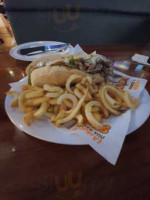 Hooters food