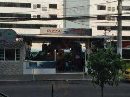 Pizza Grecia, Panama outside