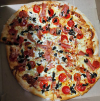 D'amore's Pizza food