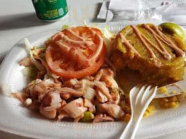 El Cubanito Sea Food food