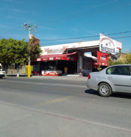 Carnitas Y Barbacoa Santanita outside